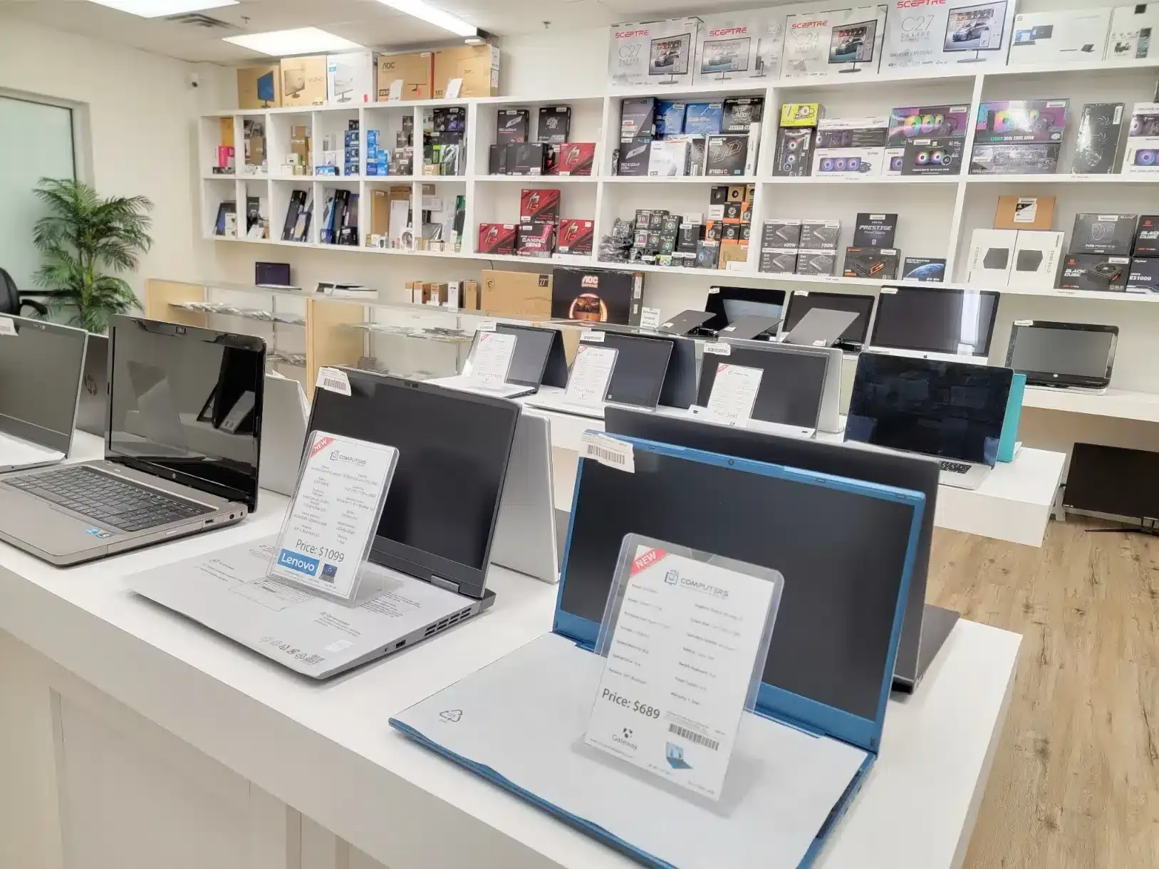 Best local computer sales and service center in Bradenton sarasota Lakewood Ranch